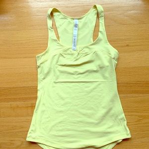 Lululemon sleeveless top